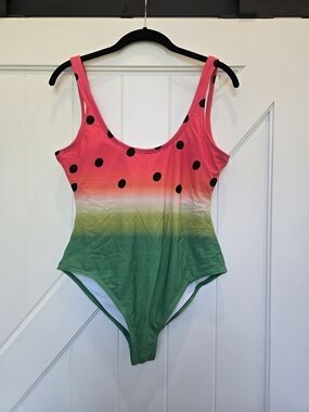 Unique Vintage Watermelon Gradient One-Piece Swimsuit in Pink, Green